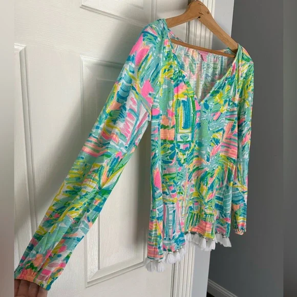 EUC Lilly Pulitzer Linzy Top In Multi Sea Salt And Sun Sz Small with Tassels - Picture 3 of 9
